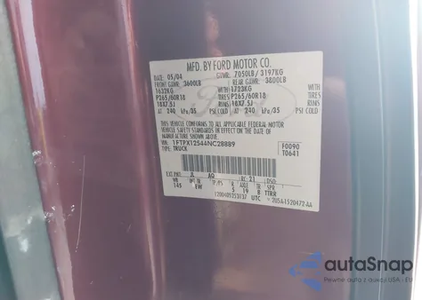 2004 Ford F-150 Lariat/Xl/Xlt z USA, uszkodzony, nr VIN 1FTPX12544NC28889